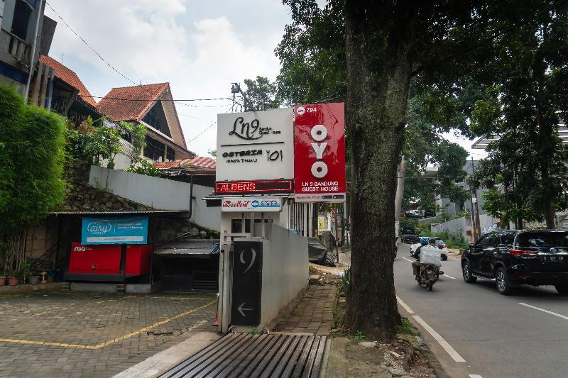 Ln9 Bandung Guest House Eksteriør bilde